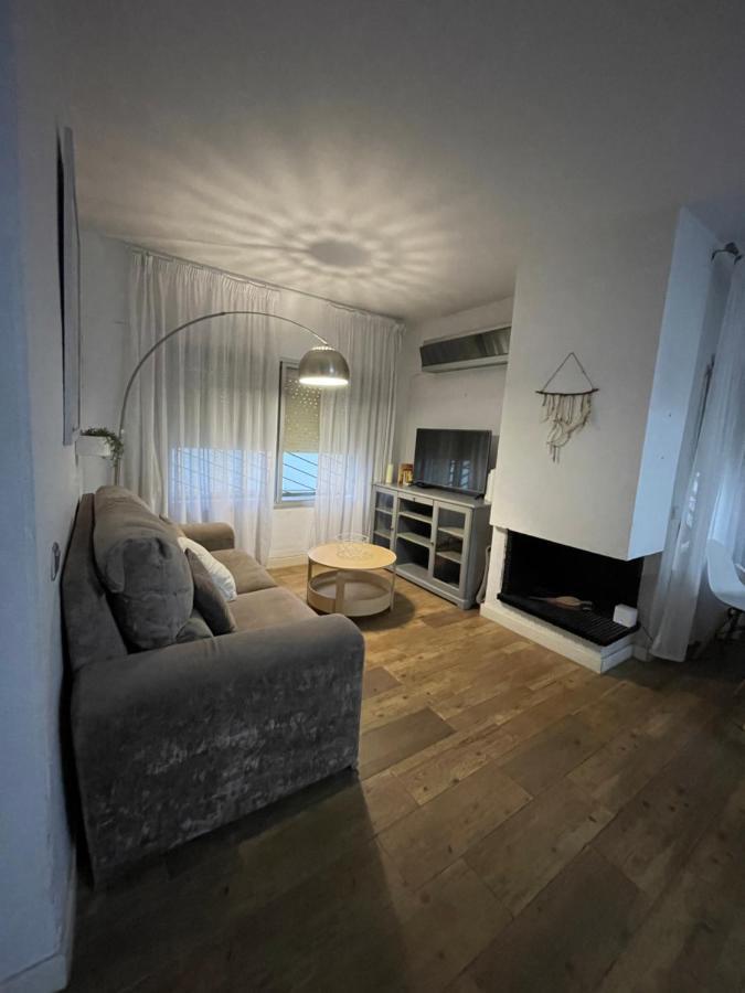 Mediterranean House - Habitaciones Privadas En Casa Compartida Майрена дел Алхарафе Екстериор снимка
