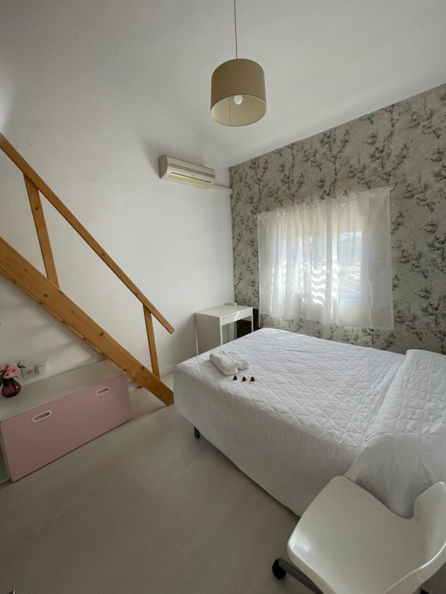 Mediterranean House - Habitaciones Privadas En Casa Compartida Майрена дел Алхарафе Екстериор снимка