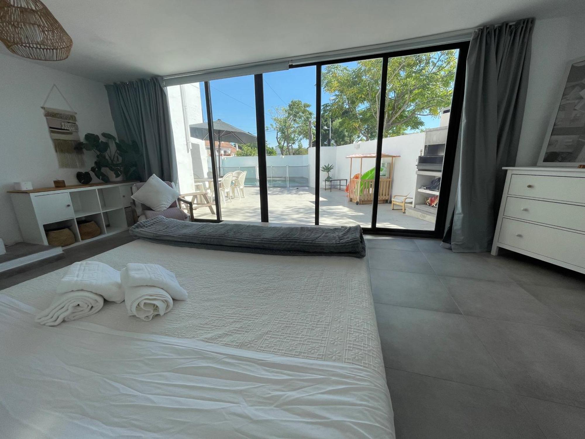 Mediterranean House - Habitaciones Privadas En Casa Compartida Майрена дел Алхарафе Екстериор снимка