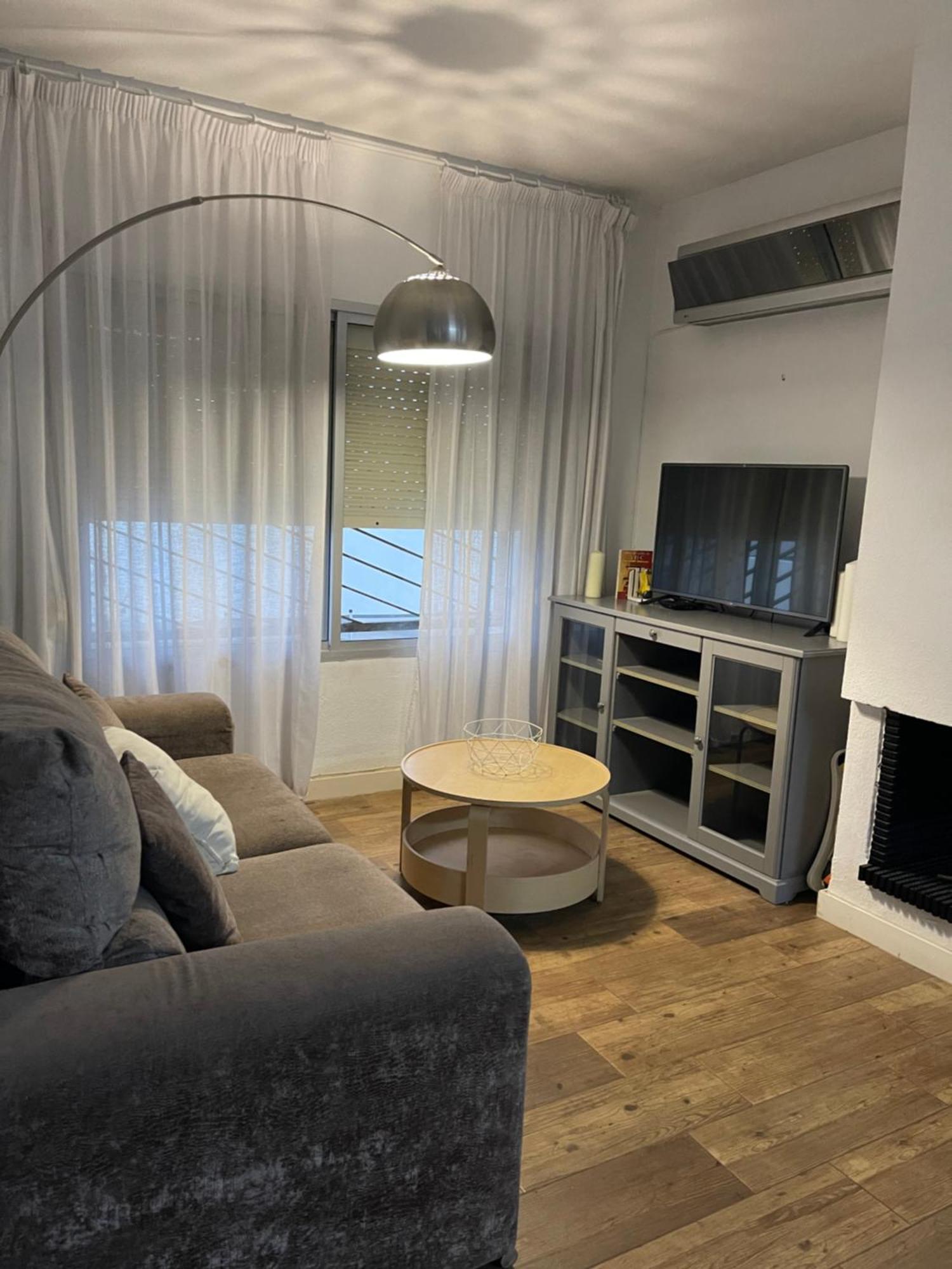 Mediterranean House - Habitaciones Privadas En Casa Compartida Майрена дел Алхарафе Екстериор снимка