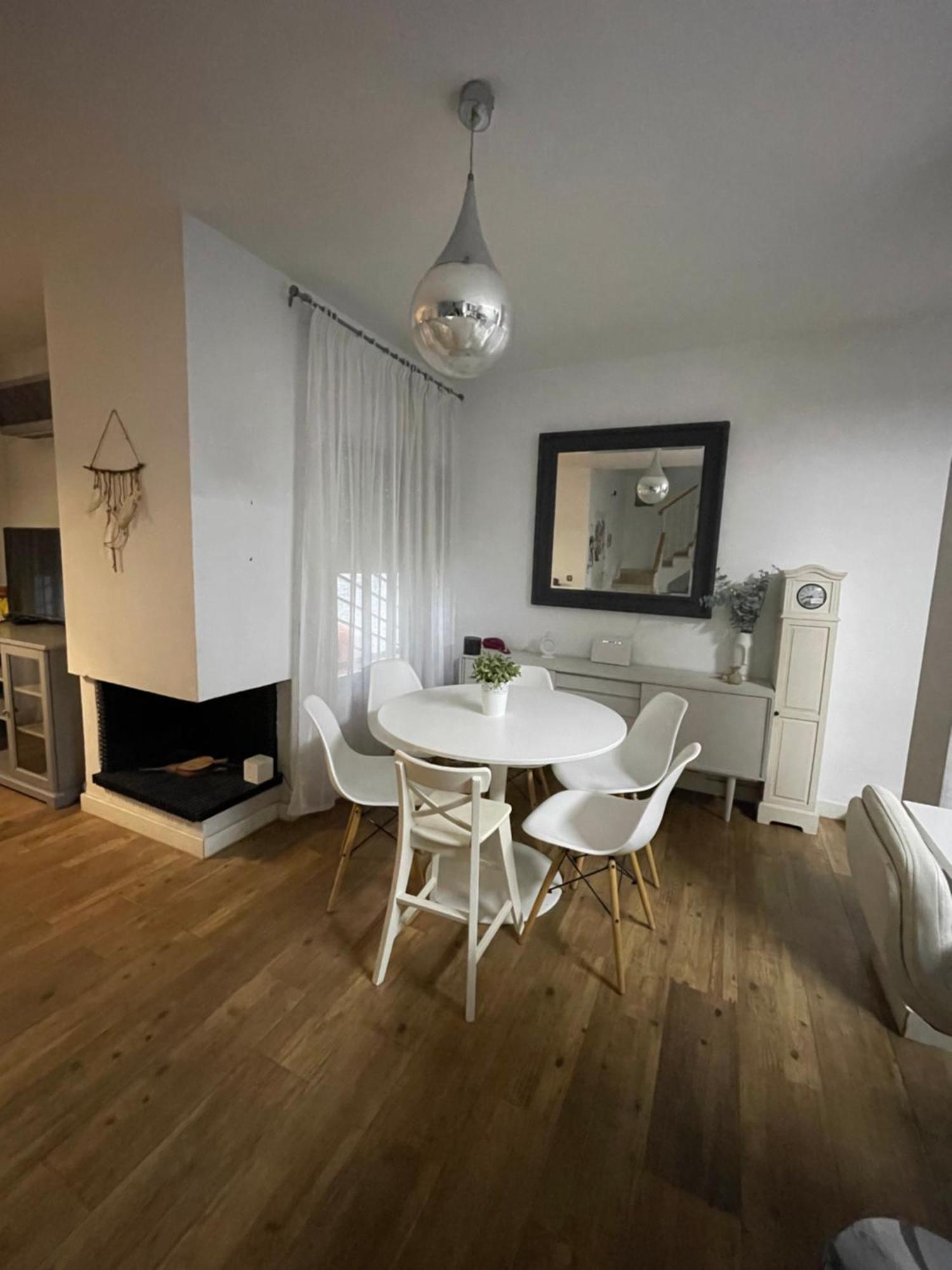 Mediterranean House - Habitaciones Privadas En Casa Compartida Майрена дел Алхарафе Екстериор снимка
